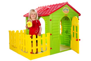 Legehuset "Garden House" med stakit